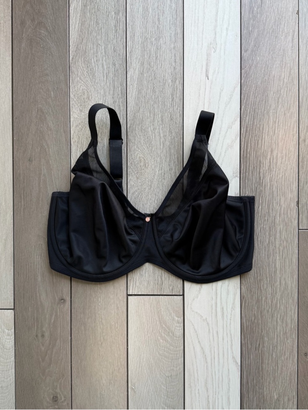 Elomi Women's Smooth Underwire Molded Bra